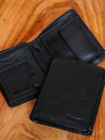 Black Textured Smart Leather Wallet.